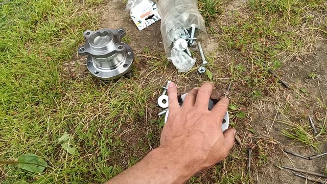 Как я сварочный сверлил , а не сплавил в кронштейн для ступицы