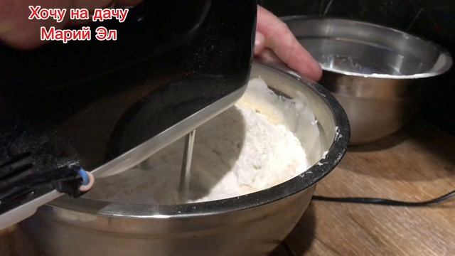 ЛЁША ГОТОВИТ. 
Творожные колобки.