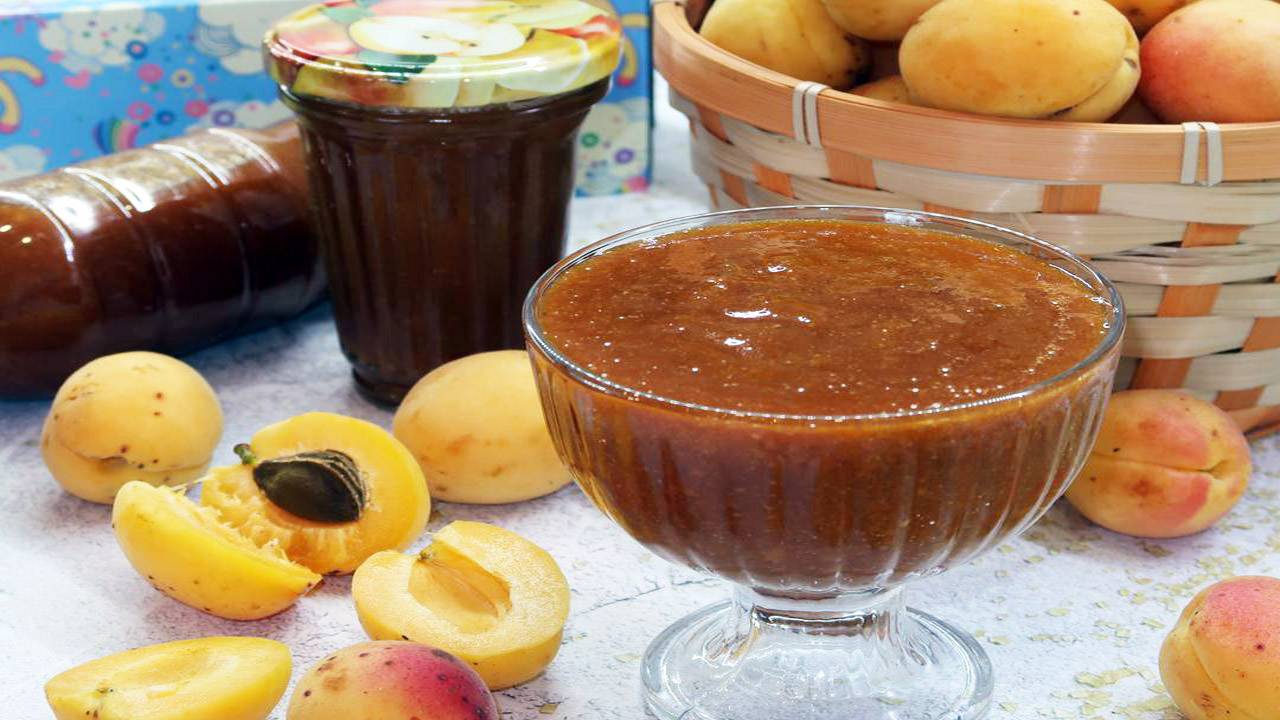 Варенье из абрикосов без варки. Абрикосы протёртые с сахаром на зиму