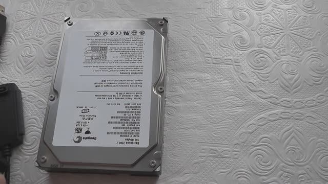 Как подключить к ноутбуку старый жесткий диск