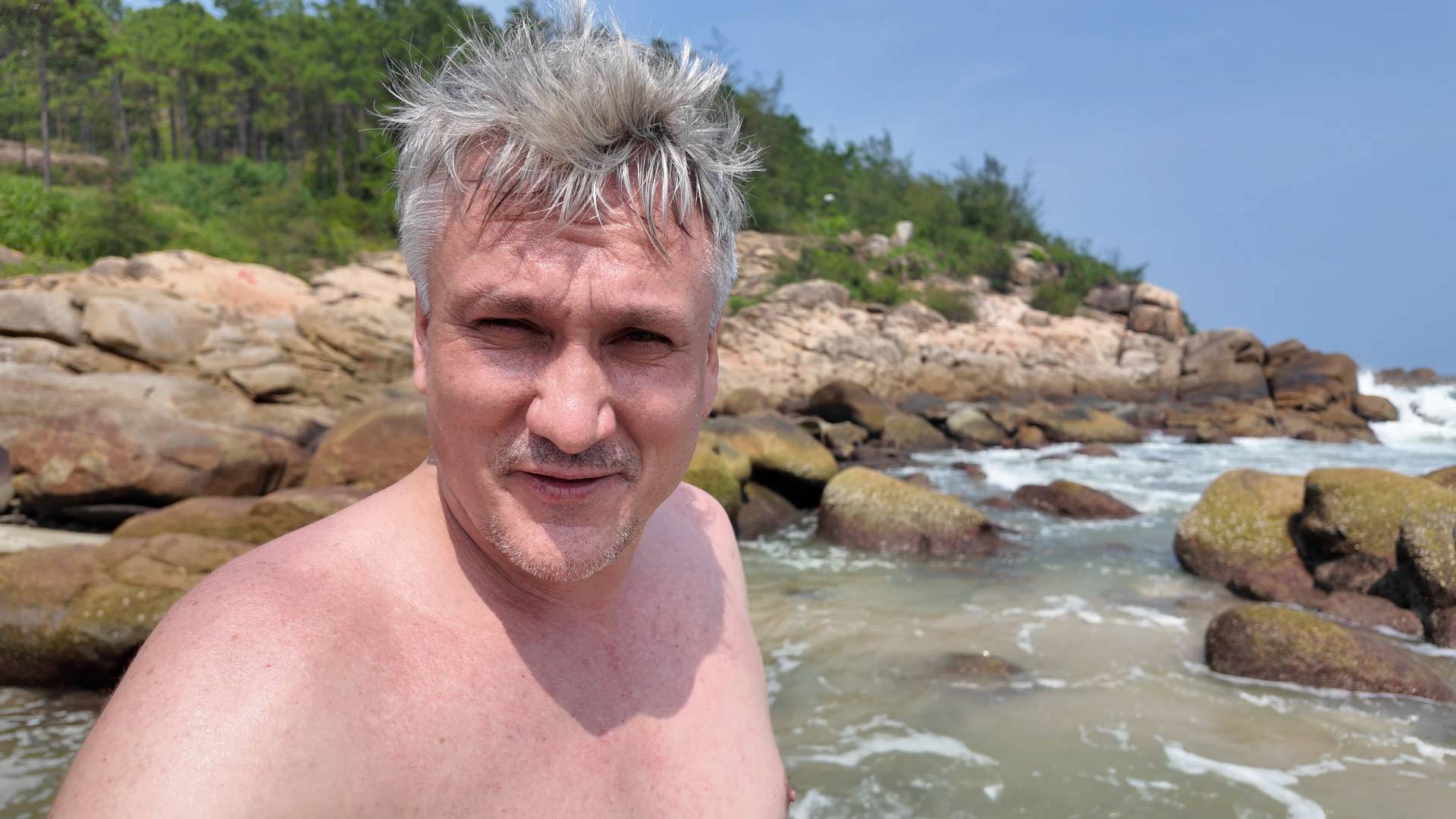 Лучший пляж Китая? Семейный отдых на море