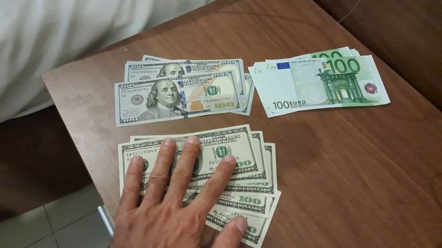 💵 Объясняю на пальцах про старые и новые доллары в путешествиях