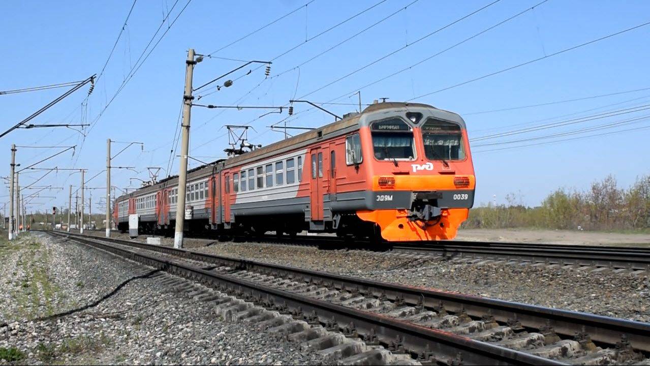 Служебный электропоезд ЭД9М-0039