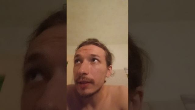 В россии думающему человеку всячески мешают жить