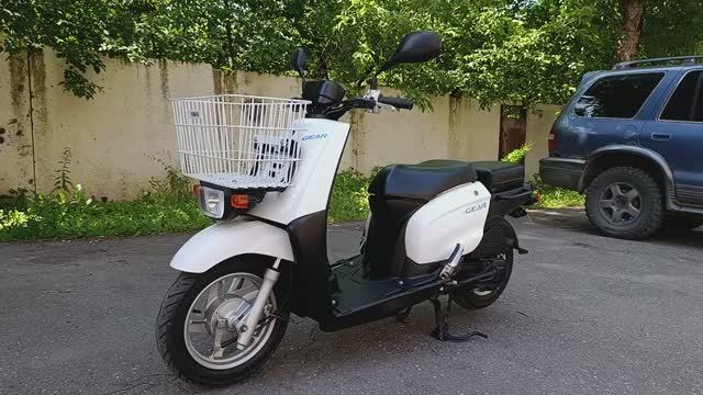 Скутер Yamaha Gear (122YA68) 2017 г.в. premium