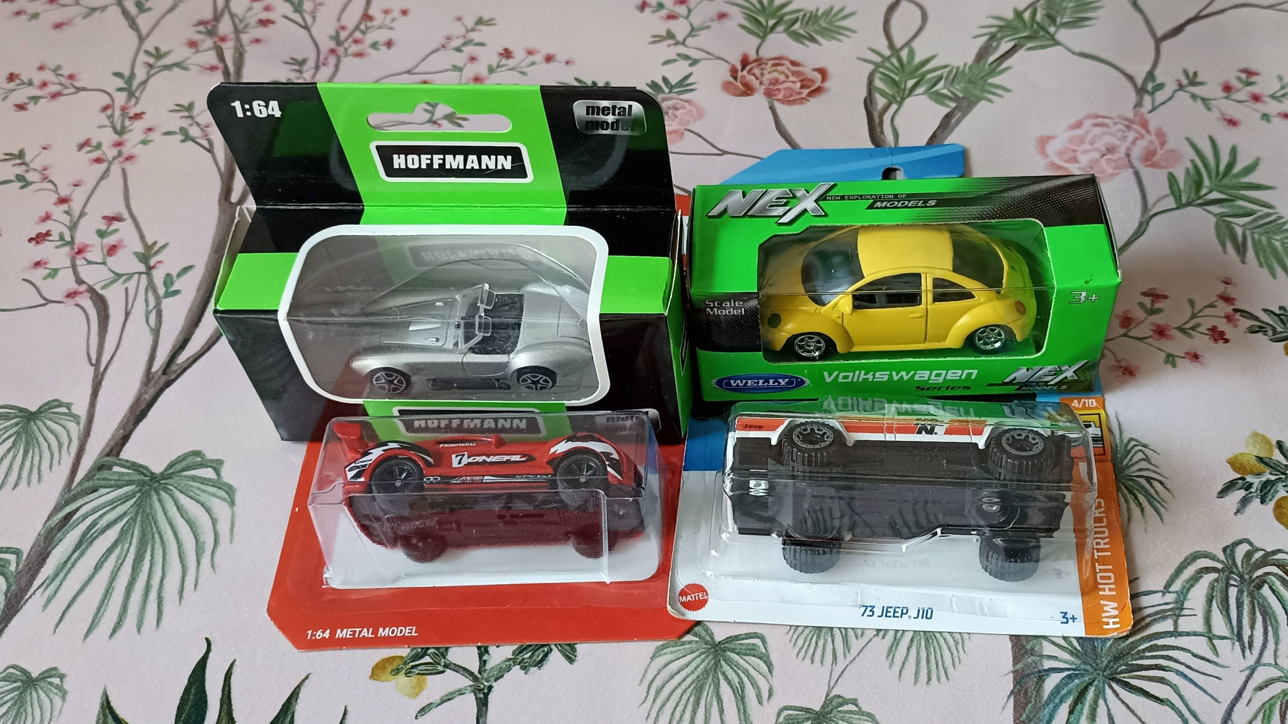 Обзор Коллекционных машинок. Hotwheels и не только.