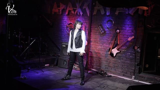 🤘Rock концерт Viktoricon в "Гараж Сарай", в Санкт - Петербурге  великолепный Макар Харламов!
