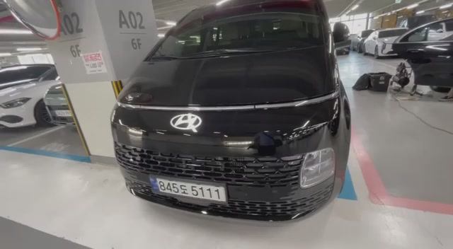 HYUNDAI STARIA в грузовом исполнении
