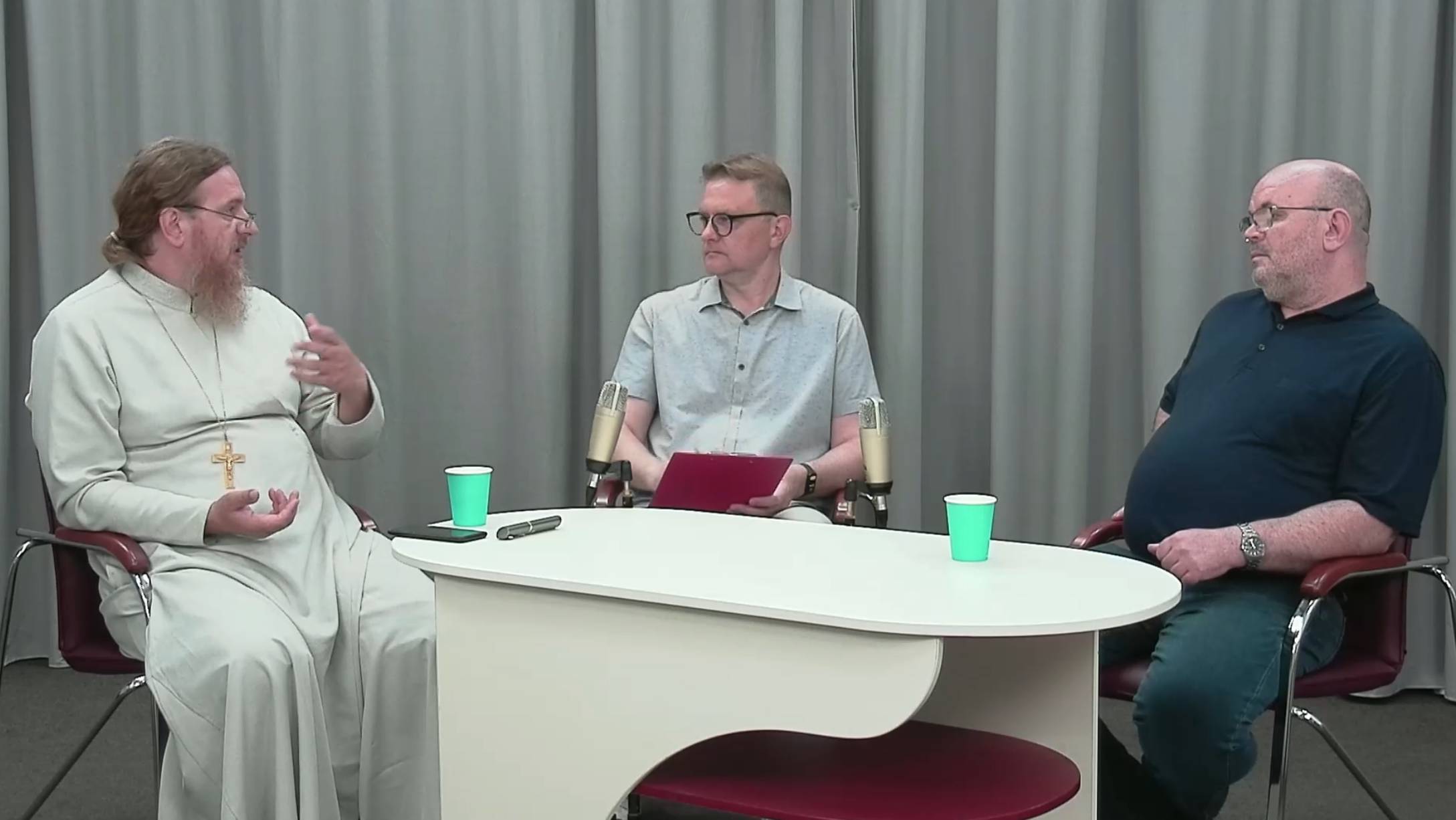 Христианский взгляд на семью. Беседа со священником и историком. #01