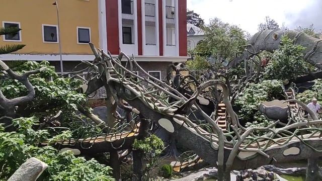 Crazy House Далат , Вьетнам