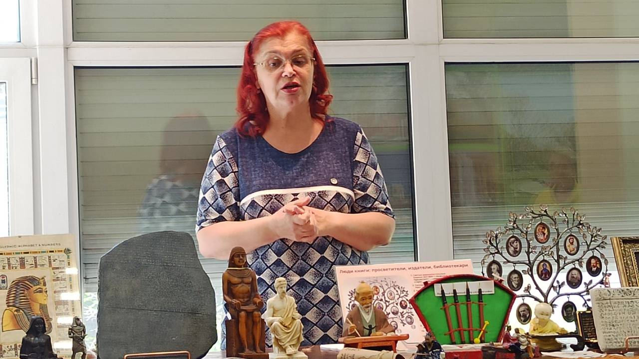 "Фарфор и книги". История славянской письменности. Июль 2025