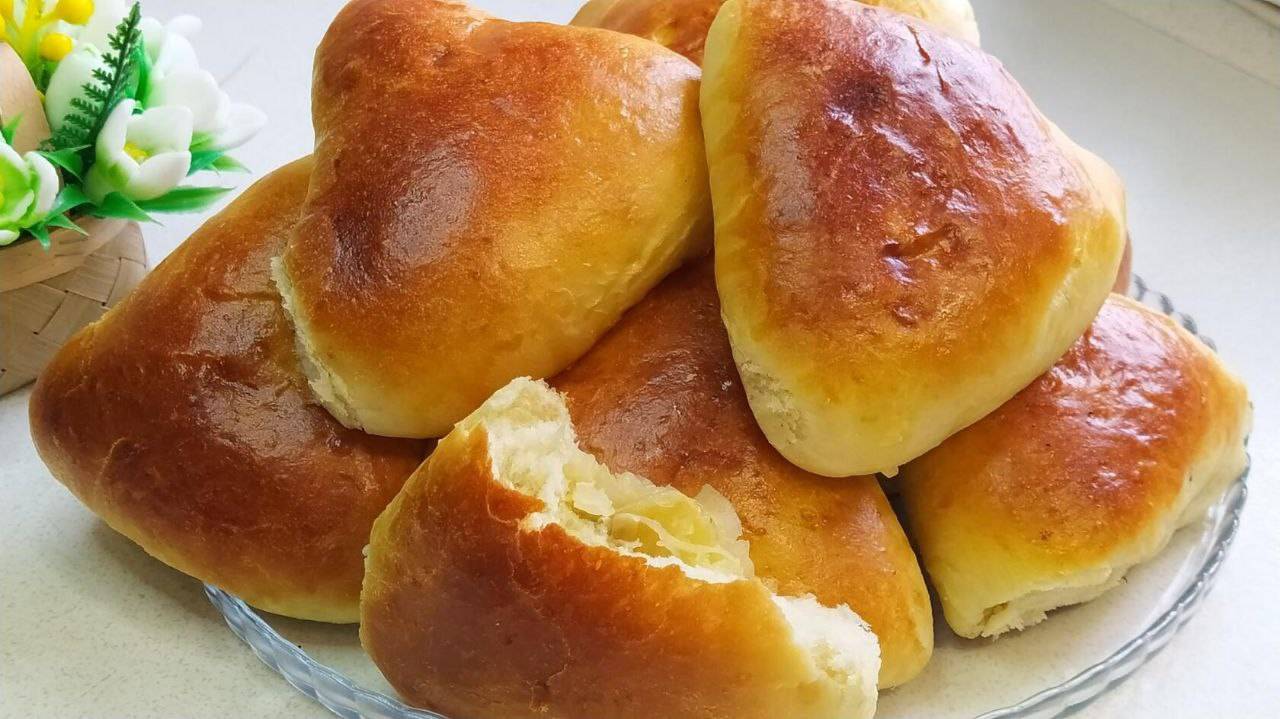 Пирожки с капустой в духовке. Вкусный рецепт