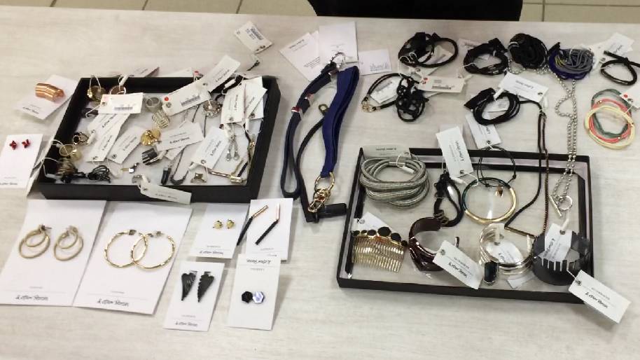 сти180.2. Бижутерия H&M сток