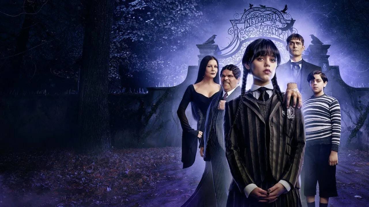 Уэнсдей Аддамс 2 сезон 1 серия возвращение в Невермор обзор