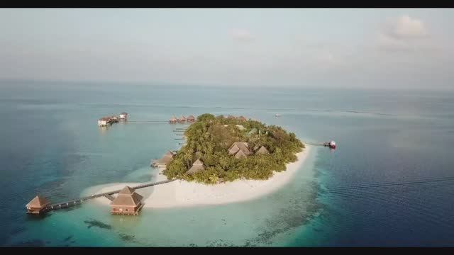 Мальдивы. Adaaran Club Rannalhi. Подлет к острову издалека...Maldives.