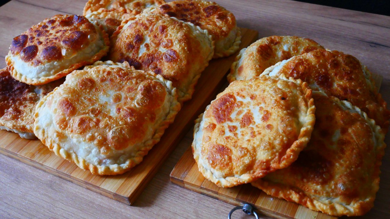 Больше Никаких Чебуреков! Готовлю Только Эти Лепёшки! Воздушные Лепёшки на Тесте БЕЗ ДРОЖЖЕЙ!