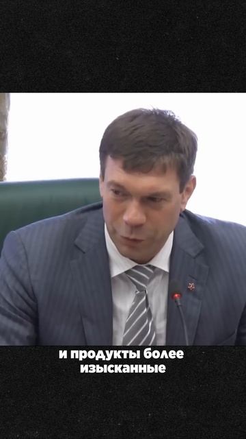 В 2014 году Олег Царев говорит о том, что против мирных жителей Новороссии началась настоящая война