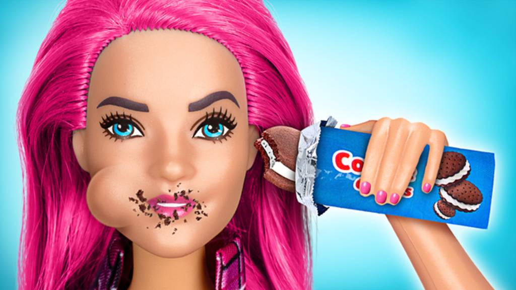 🍰 Готовим вкусные угощения для кукол 🤩 лакомства своими руками!