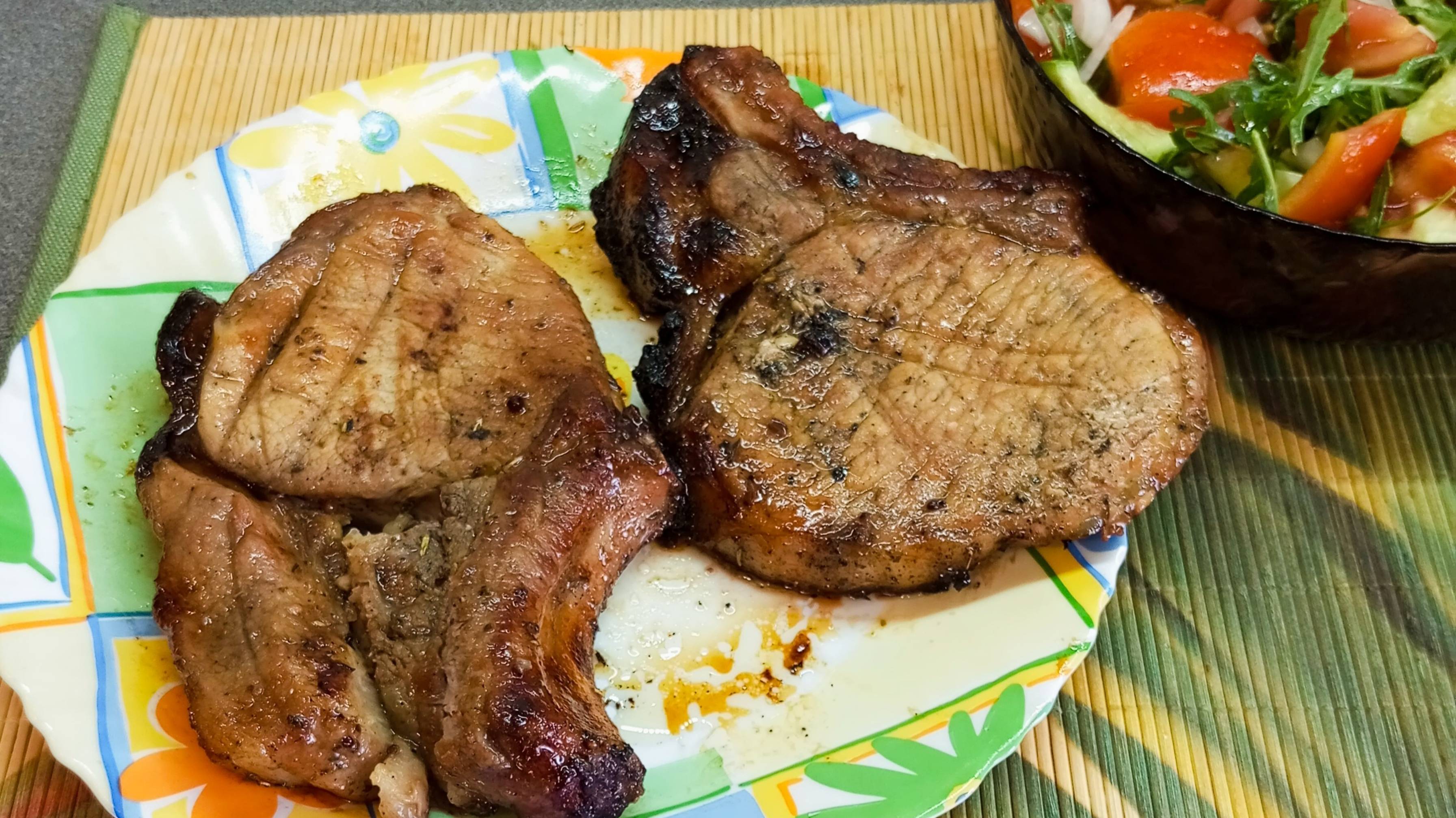 Лучший маринад для свиной корейки/Свиной стейк в соево-медовом маринаде