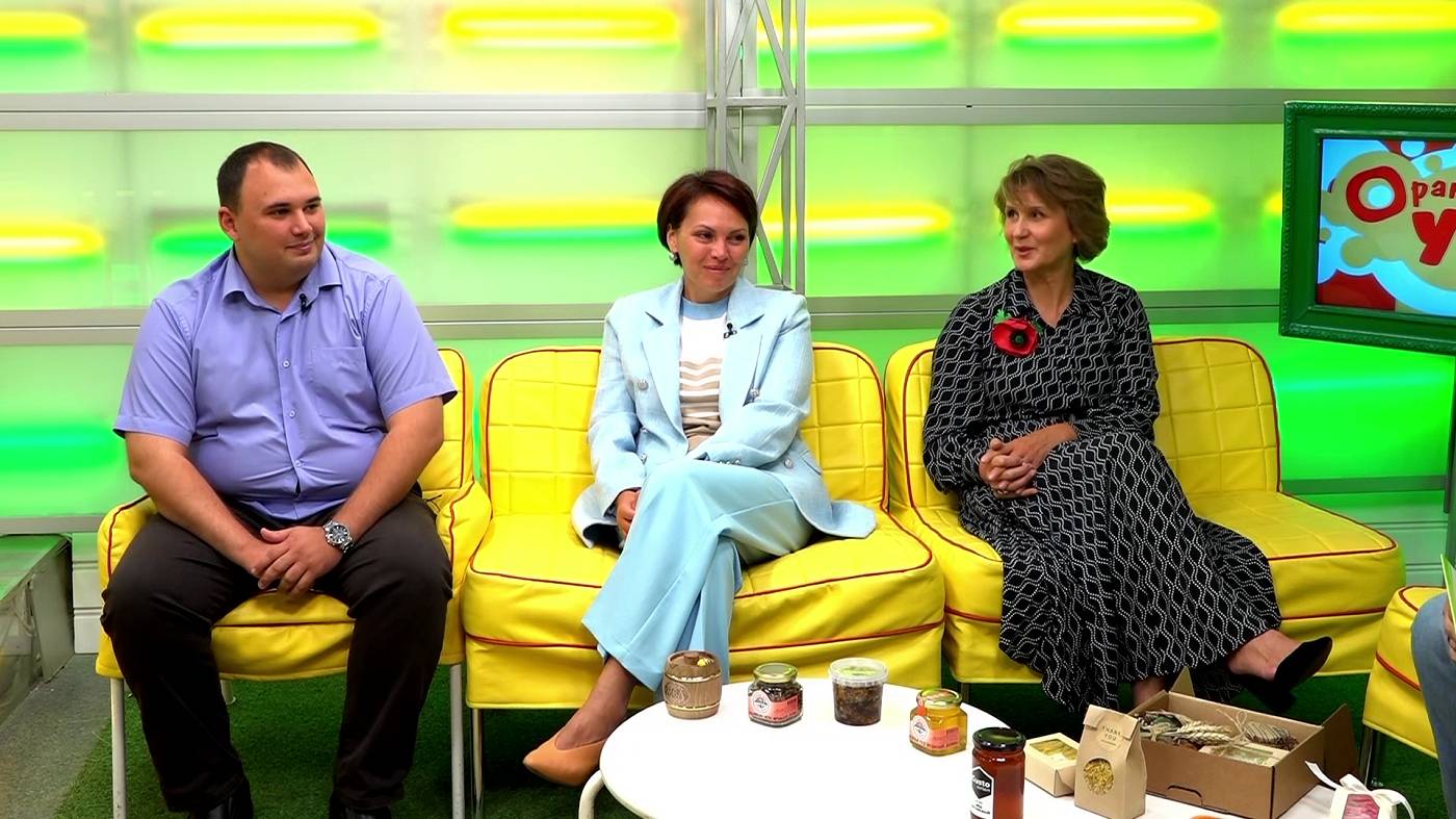 Валентина Колунова, Дмитрий Богомолов, Анна Зубаровская // «Оранжевое утро» 13.08.25