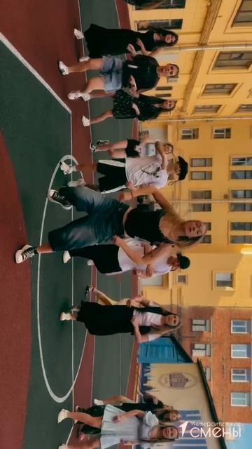 «Университетские смены» в СПбГУПТД: танцевальный урок от тренера команды СПбГУПТД - GUTIDance