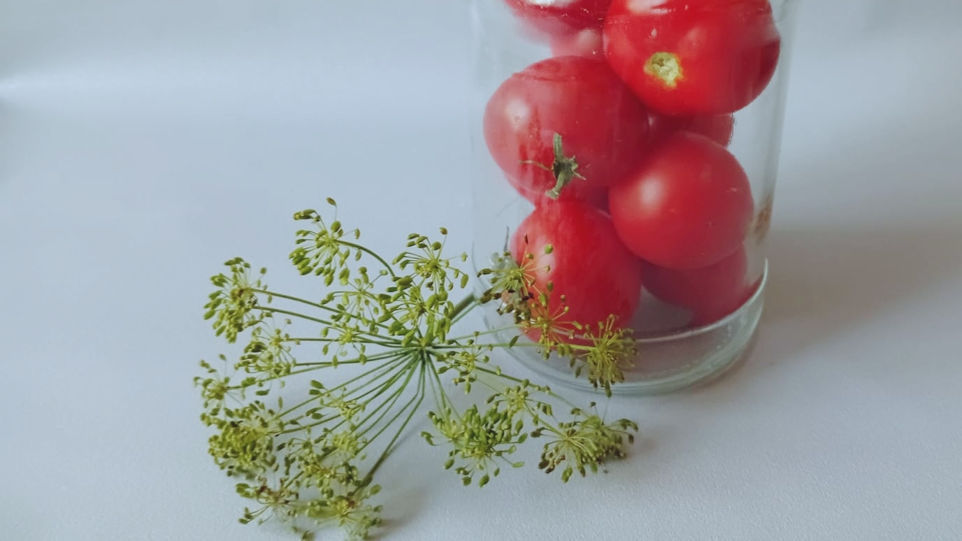 ПРИГОТОВЬТЕ ТАК ПОМИДОРЫ в ТОМАТНОМ СОКЕ на ЗИМУ