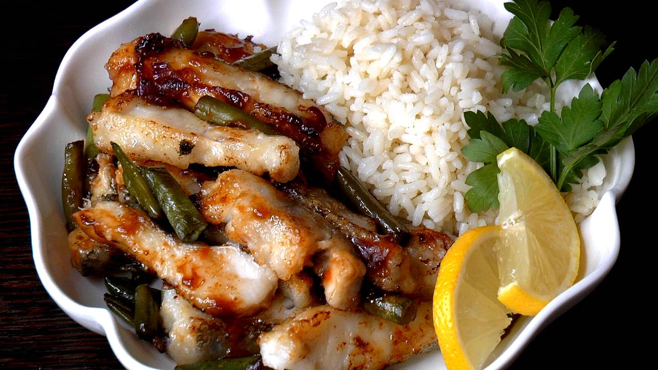 📌 Сочное филе трески  с зеленой фасолью на сковороде - необычный ужин из самой обычной рыбы