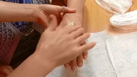 Сладкая жизнь нашей коже (или первый "урок красоты")