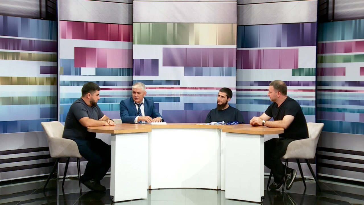 Итоги чемпионата России  по тяжелой атлетике в  Санкт-Петербурге