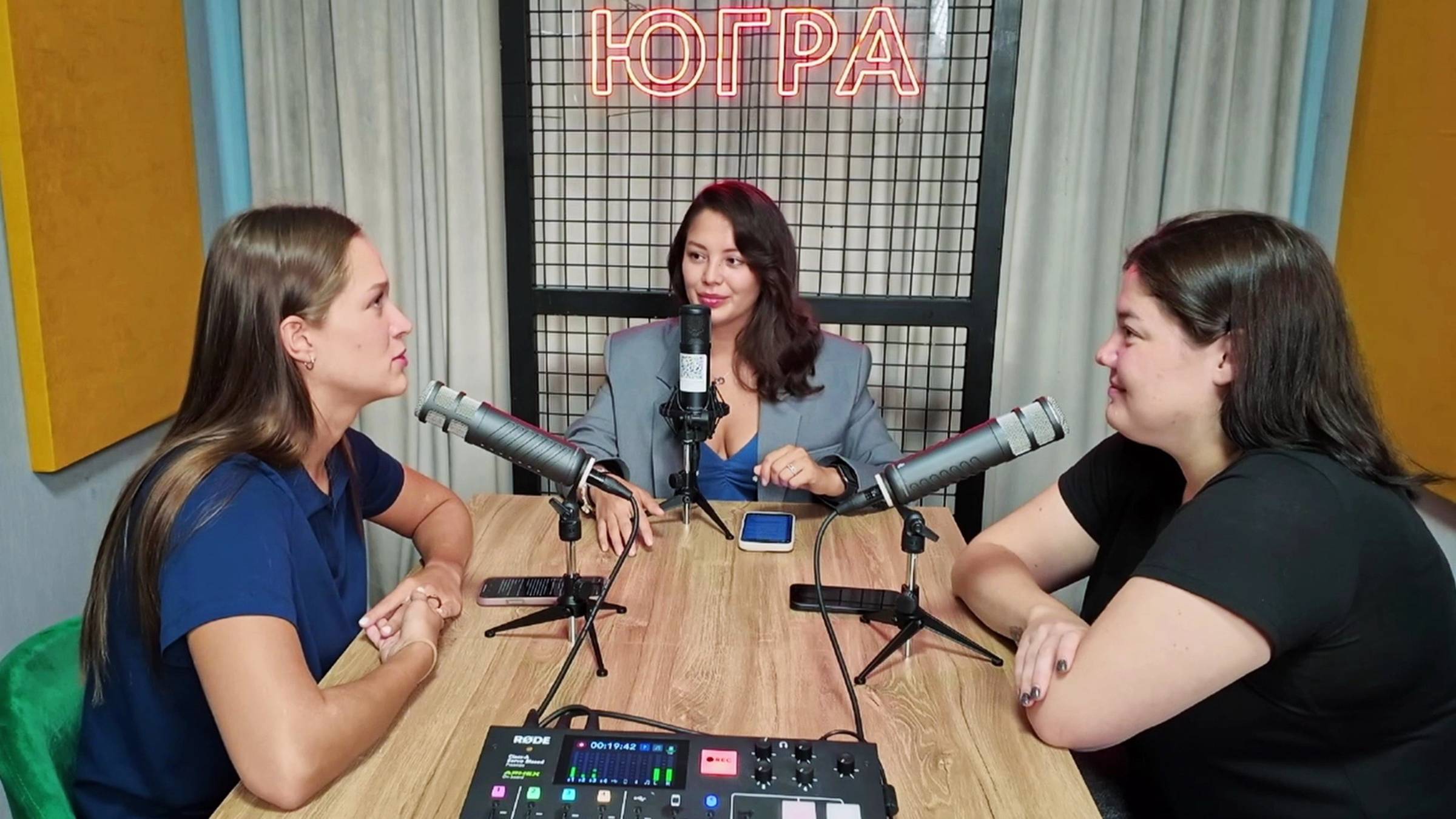 "Смена спортсмена: подкаст с ватерполистками Югры"