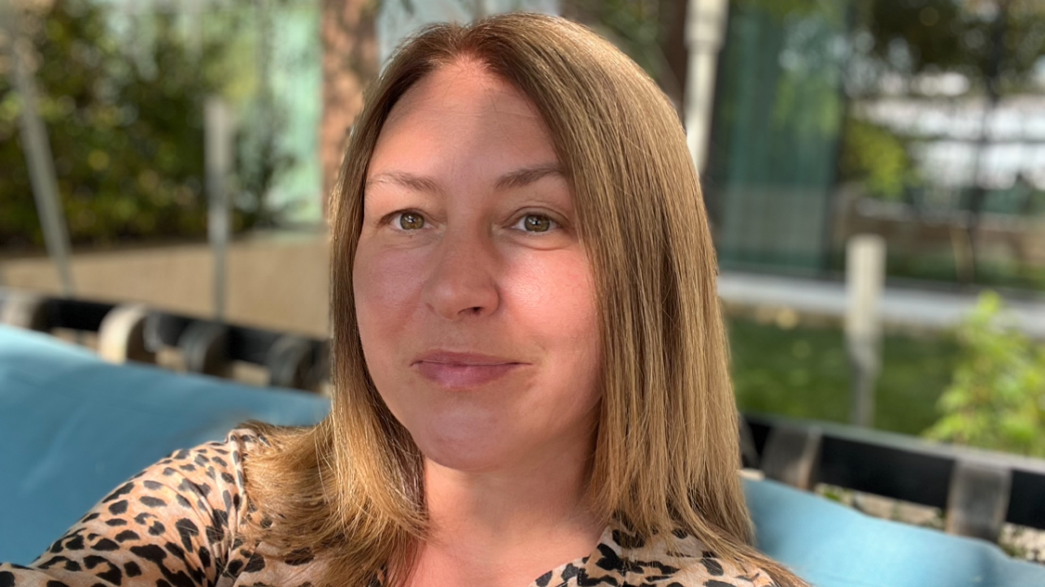 Чтобы стать богатым, нужно отпустить опыт бедности. Без прощения нет отпущения.