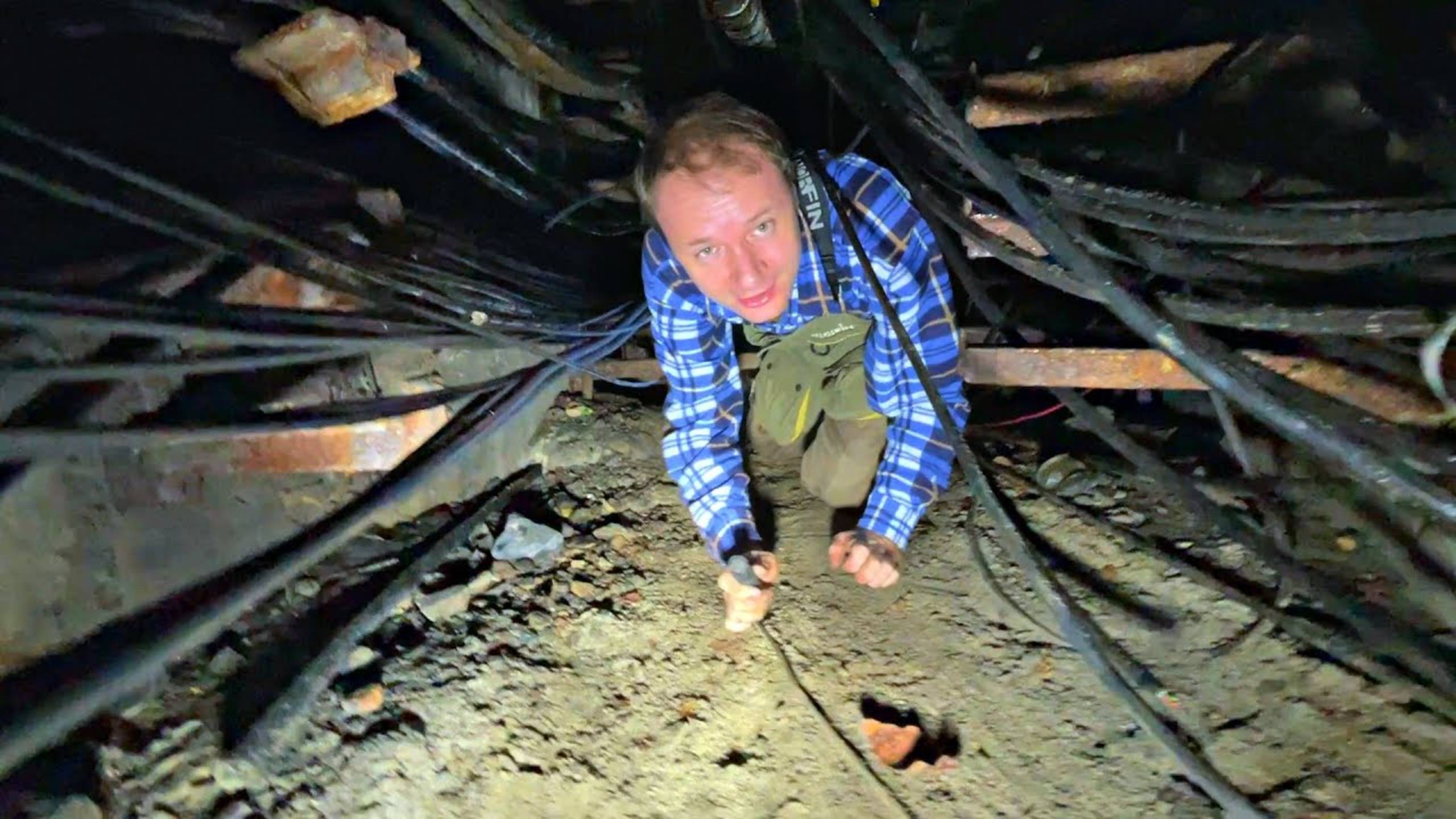 ✅Проник в Подземные Коммуникации c SuperSus Эксперименты с электричеством и страшный ПОЖАР ⚡💥⚡