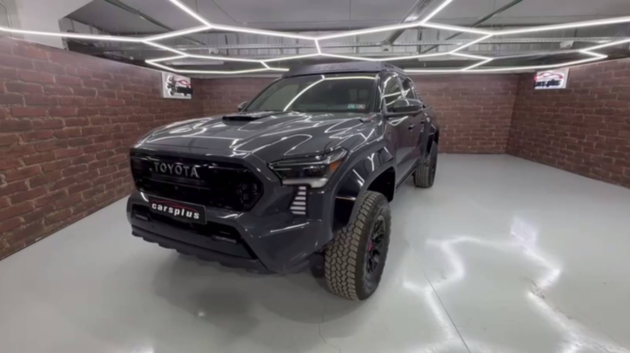 В наличии Toyota Tacoma TRD Off Road👇