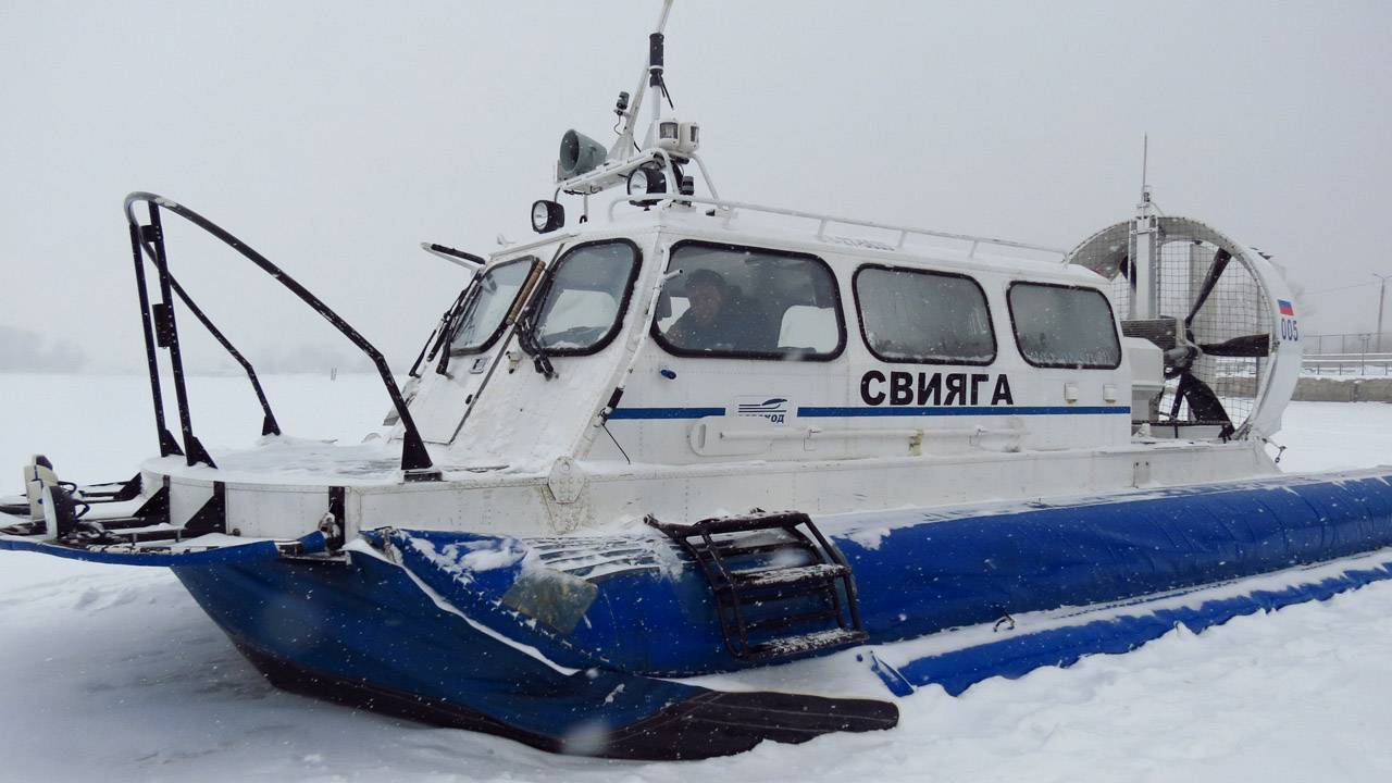 Казань. На "Свияге" через ледяную Волгу (2014)