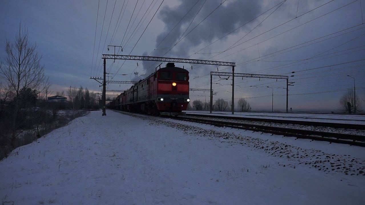 Тепловозы 2ТЭ10М-3387 и 2ТЭ10У-0192А/0538Б. Двойная тяга. Звук 10Д100.