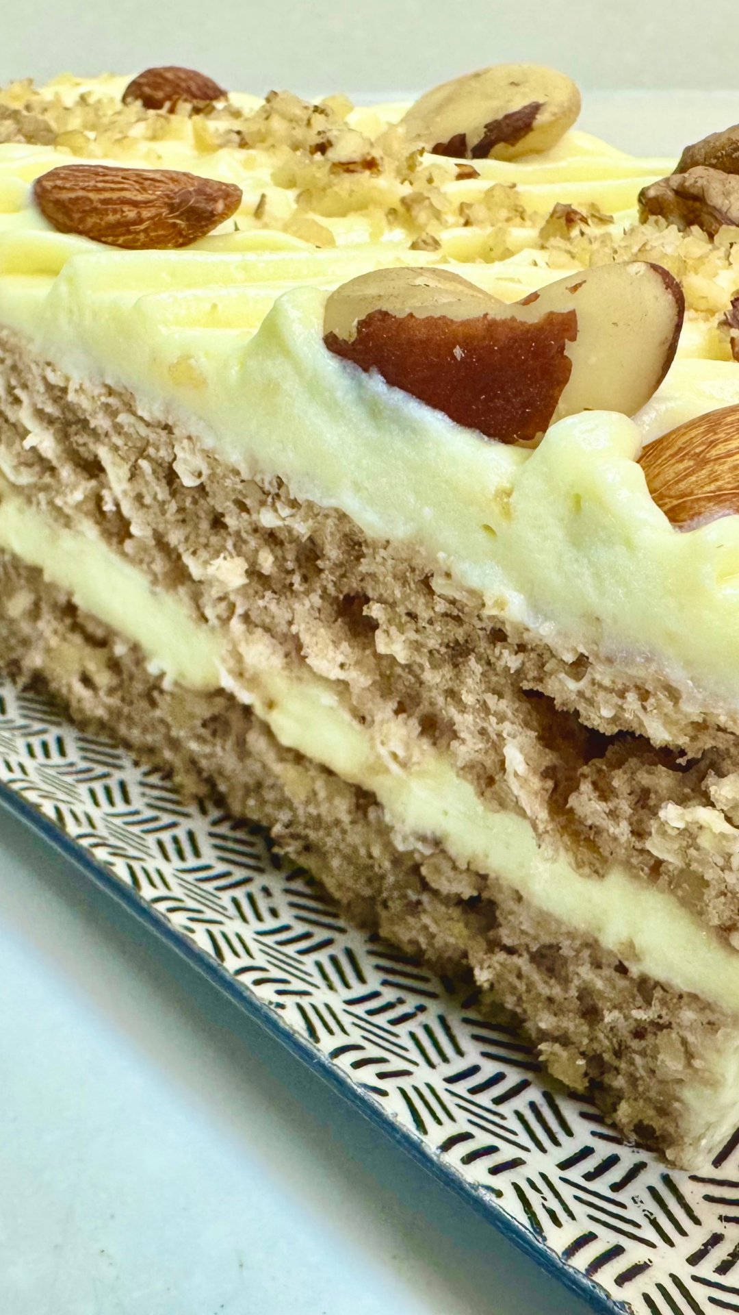 Вкусный ореховый торт!