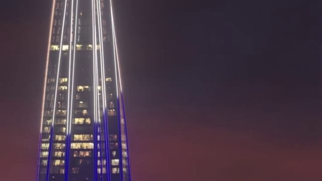 Лахта Центр с Россией флагом!!!