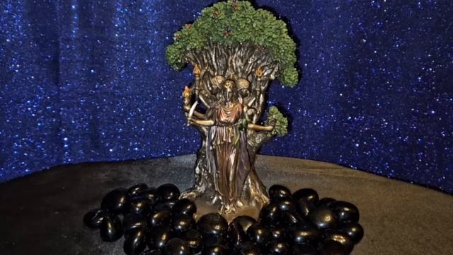 СТАТЬ НЕУЯЗВИМЫМ...