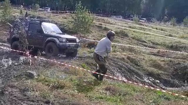 Баттл Гонки по грязи на джипах в г. Прокопьевске. Грязевые гонки за призы Monster track