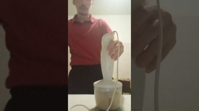 Делаю протеиновый коктейль - гейнер после тренировки