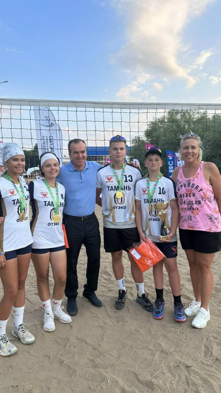 День как праздник. Всегда -в августе