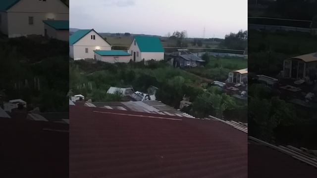 облака кто-то сделал или они сами сделали?