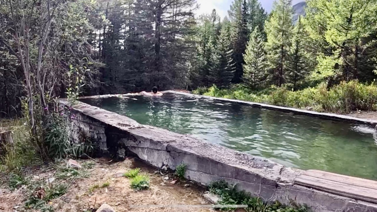 #2. Минеральные источники Хойто-Гол. Долина вулканов.