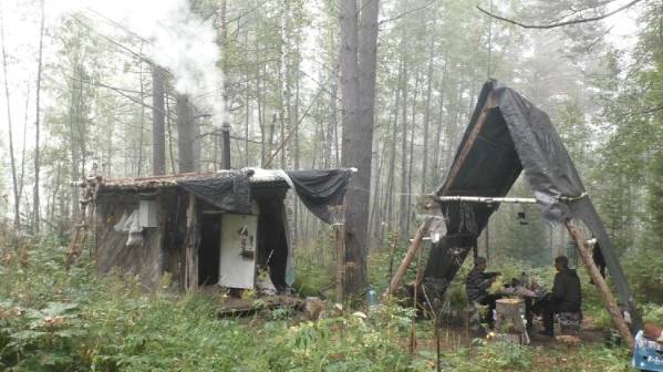 Жизнь ОТШЕЛЬНИКА Изба Рыбалка на Щуку в ДЕВСТВЕННОЙ ТАЙГЕ 2025 Руд 21авг Сплав Охота Поход Медведь