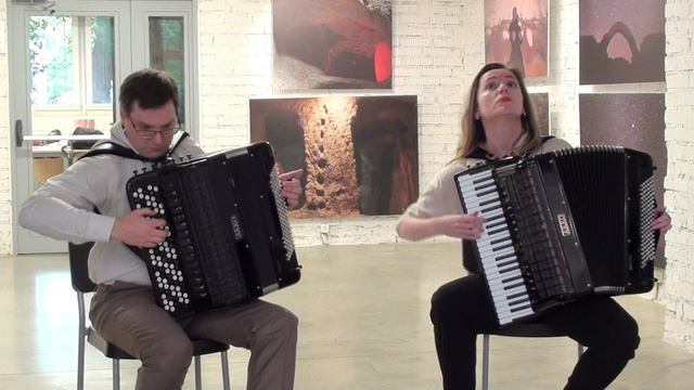 И. С. Бах - Органная фуга соль мажор - Илона Савина (аккордеон), Никита Украинский (баян)