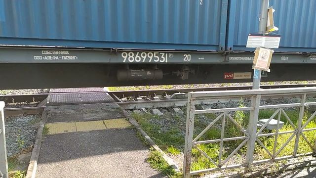 Прогибаются рельсы...