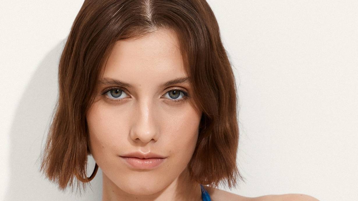 Мать недовольная выбором сына старается избавиться от невестки