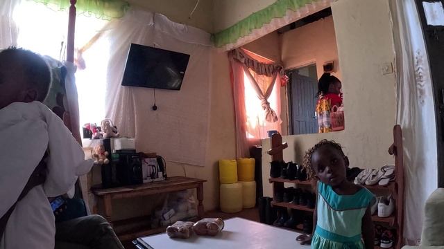 НАВЕЩАЕМ РОДНЫХ АНН ДЕТЕЙ В НАЙРОБИ