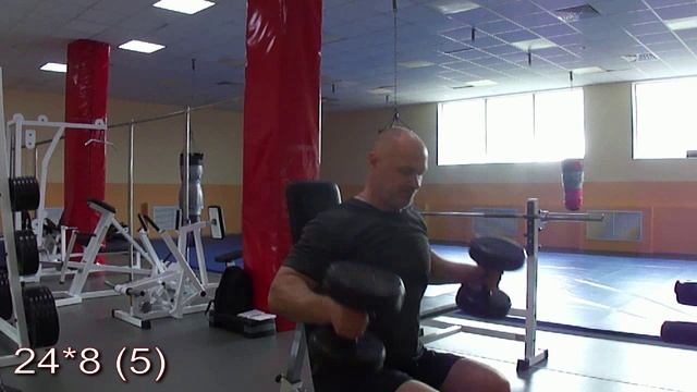 Жим лёжа в 56 лет. Девять недель, два раза в неделю. Поддерживающая. Мц3. Д1.