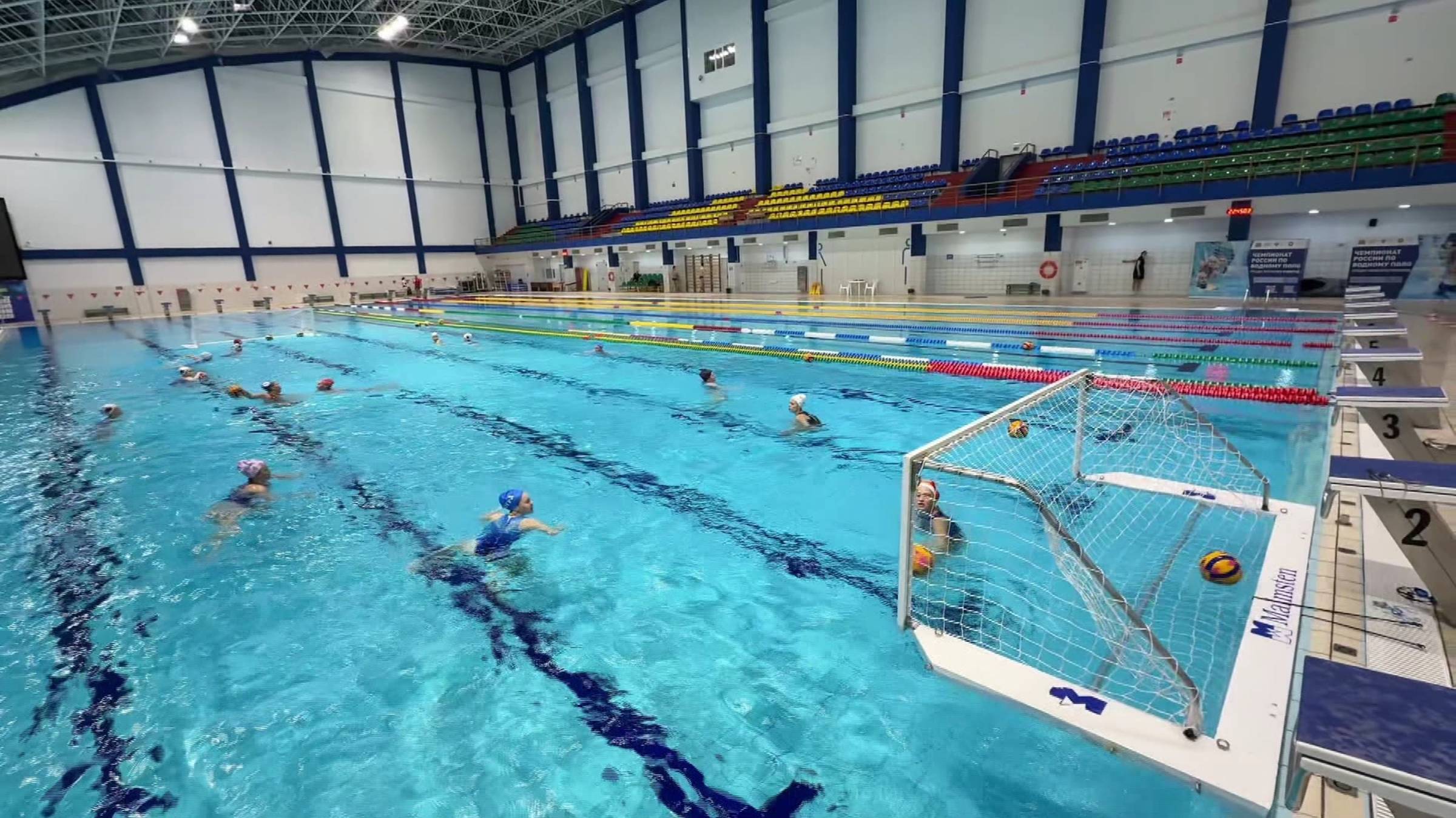 Ватерпольный клуб «Югра» вышел из отпуска